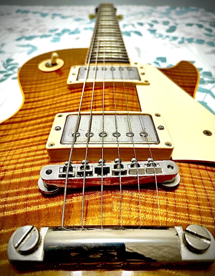 Gibson R9 Historic DARK BACK good Wood era