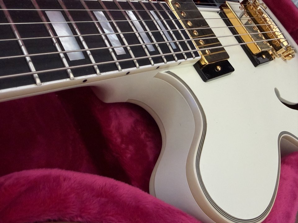 Epiphone ES-335 1959 de segunda mano · Foto 3 de 10 · Burgos · 900 €