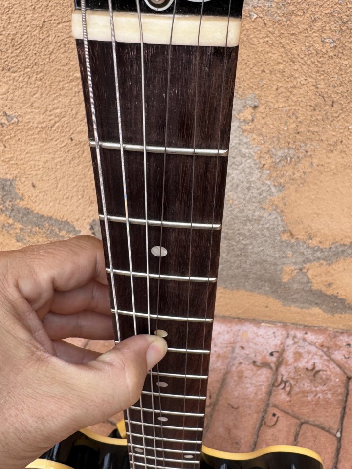 GIBSON ES 335 DOT de P90 de segunda mano · Foto 3 de 5 · Barcelona · 2700 €