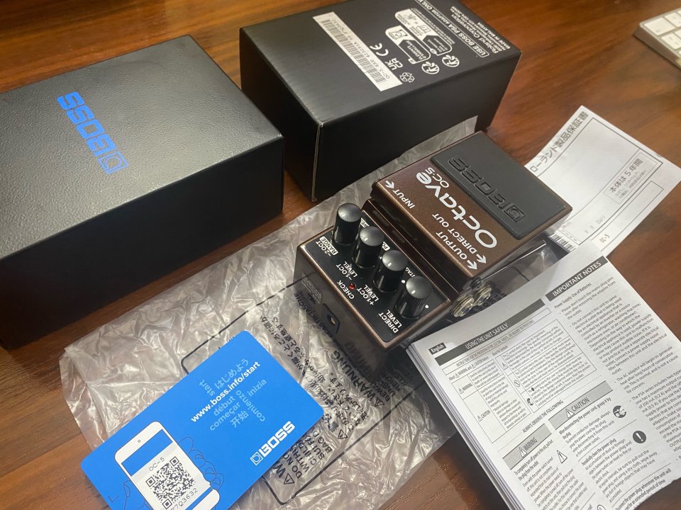 BOSS OC-5 Octave (nuevo)