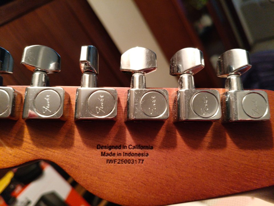 Fender Acoustasonic Telecaster