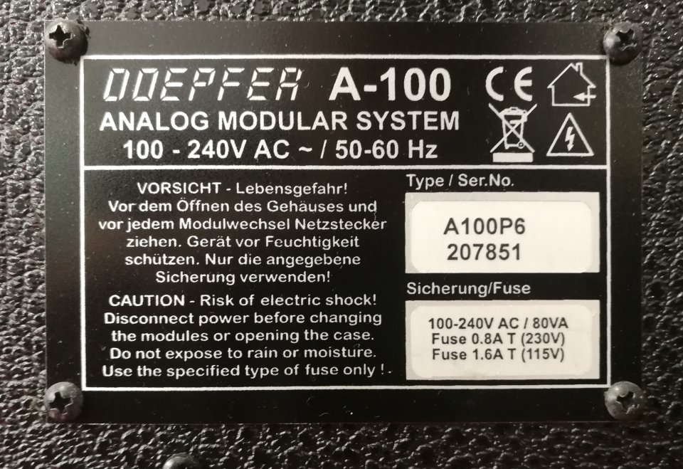 Doepfer A-100 case P6 (PSU3) de segunda mano · Foto 6 de 6 · Girona · 339 €