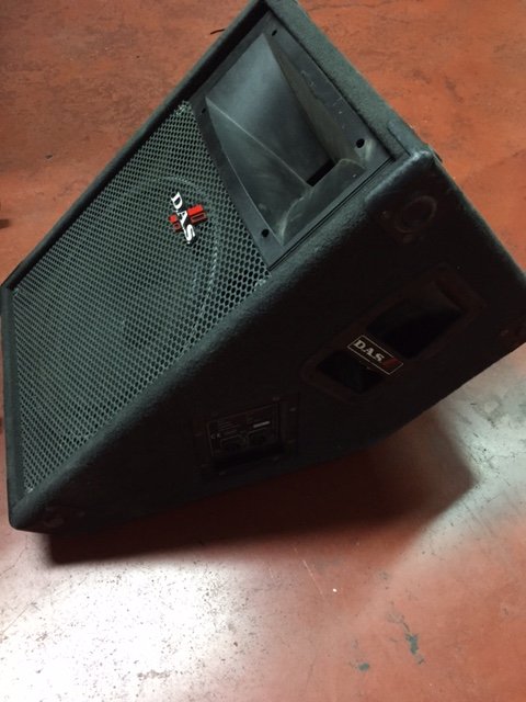 Monitor DAS Audio 15" + motor 1" 350W RMS