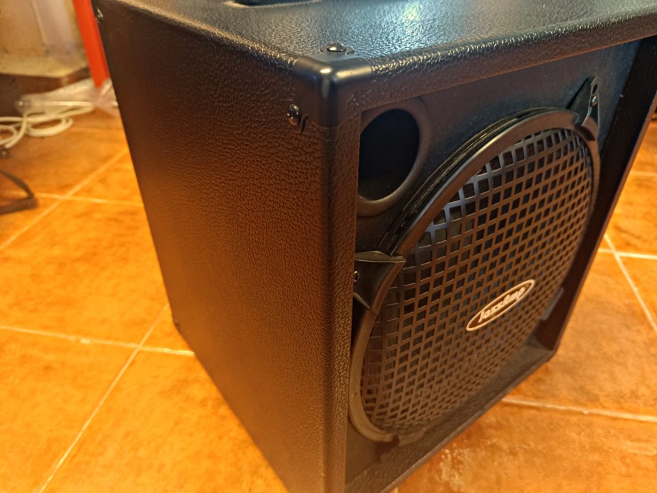 Henriksen Jazzamp 112