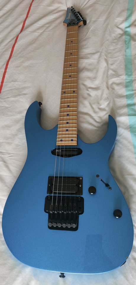 IBANEZ RGR465M SODA BLUE de segunda mano · Foto 1 de 10 · León · 410 €