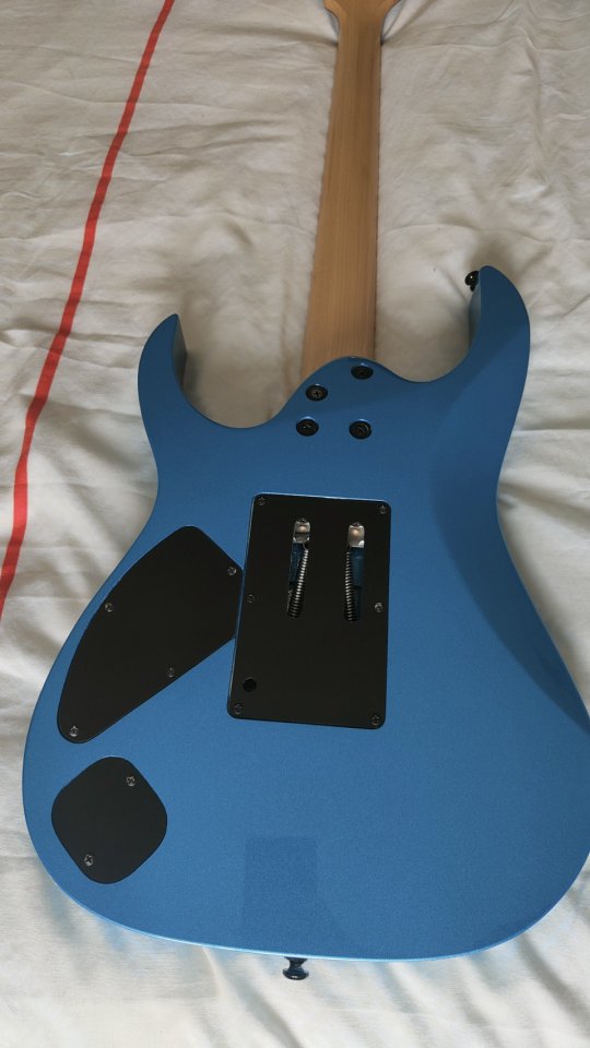 IBANEZ RGR465M SODA BLUE de segunda mano · Foto 2 de 10 · León · 410 €