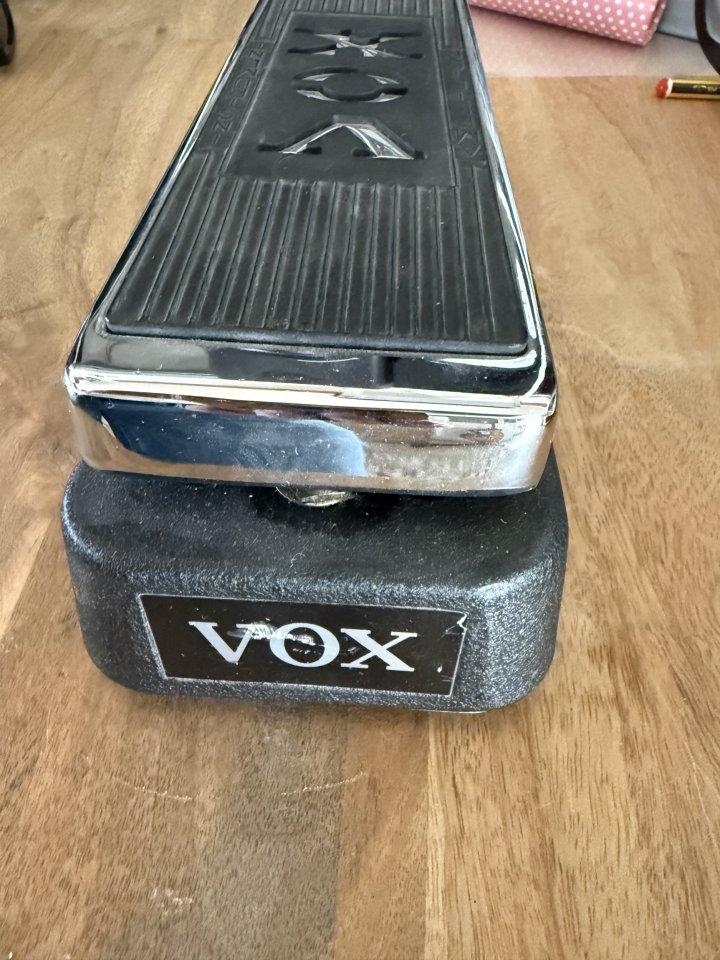 Wah VOX Made in USA V847 de segunda mano · Foto 3 de 6 · Alicante · 75 €