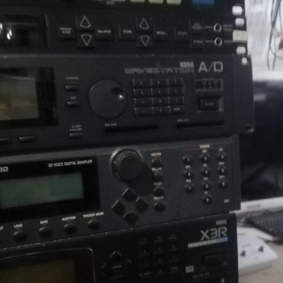 Por liquidación de estudio vendo el equipo.