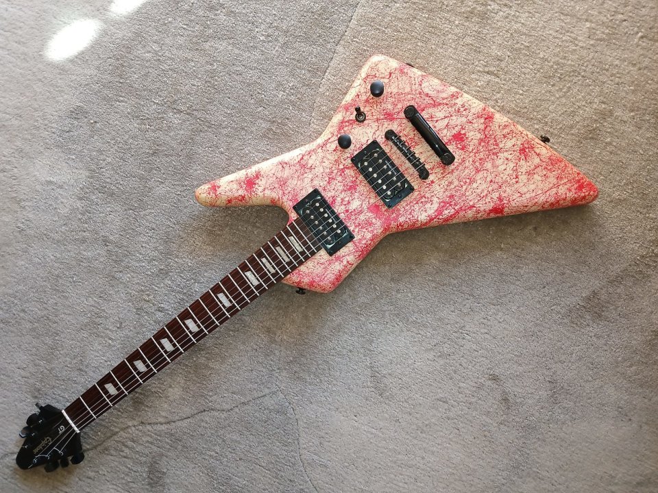 Epiphone Explorer GT // EMG-HZ