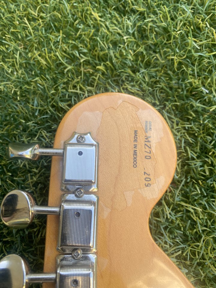 Stratocaster 60’ Reverse Headstck ÚLTIMO PRECIO de segunda mano · Foto 6 de 9 · Madrid · 575 €