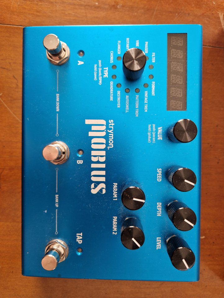 Strymon Mobius