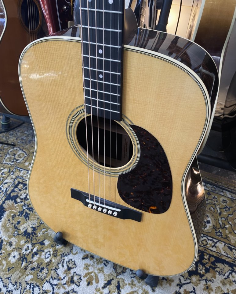 Martin D28 2021 de segunda mano · Foto 3 de 6 · Madrid · 3000 €