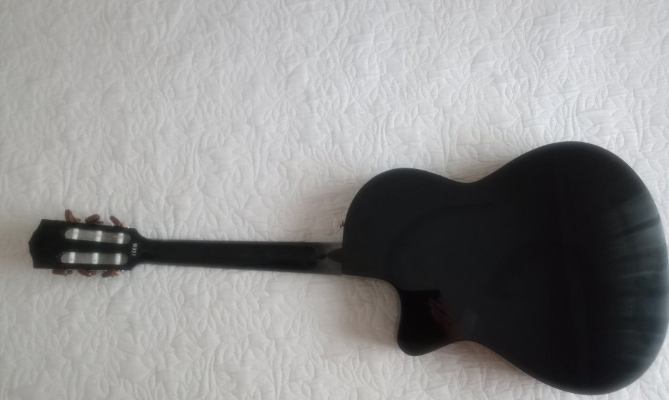 Fender CN-140SCE Guitarra Electro Acústica Black con Estuche de segunda mano · Foto 7 de 10 · Huelva · 280 €