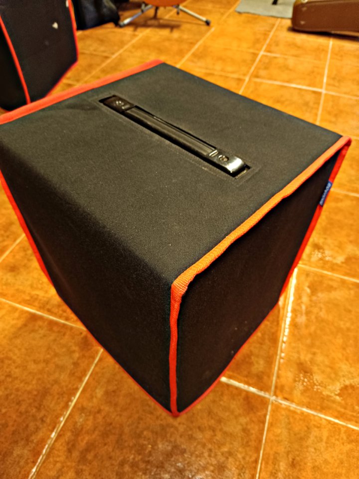 Henriksen Jazzamp 112