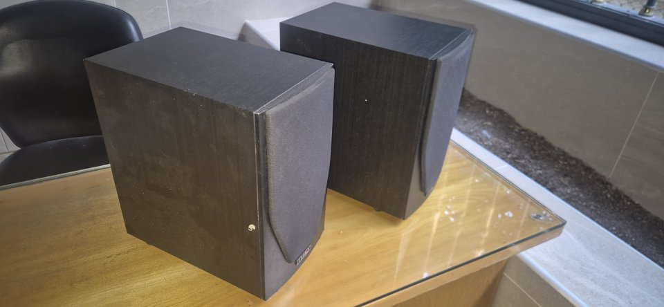 Mission m71 con peanas de segunda mano · Foto 2 de 4 · Madrid · 100 €