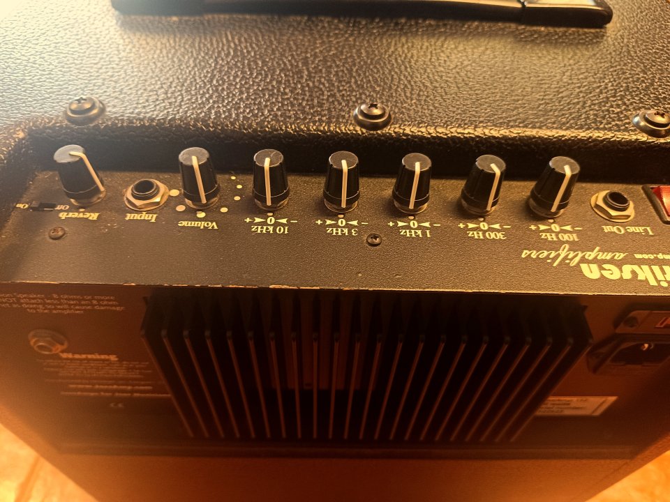 Henriksen Jazzamp 112