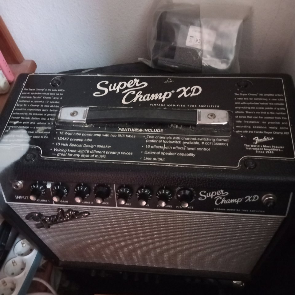 Amplificador Fender Super Champ XD