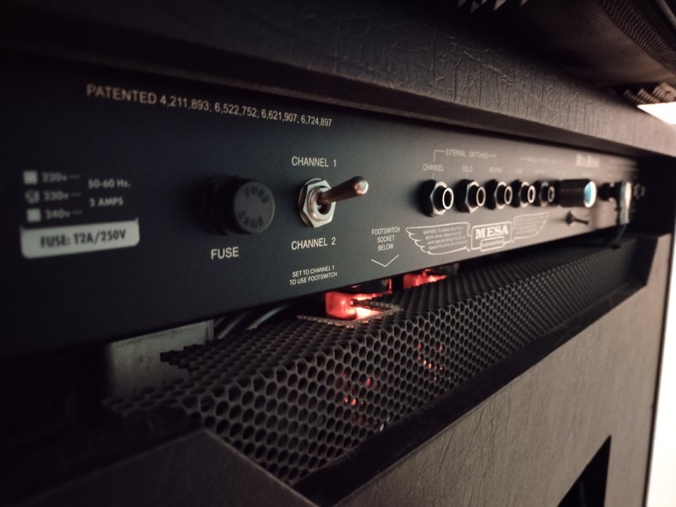 Todo mi equipo (Mesa Boogie/GForce/Furman/EH/Mxr/Fcb1010/Maletas)