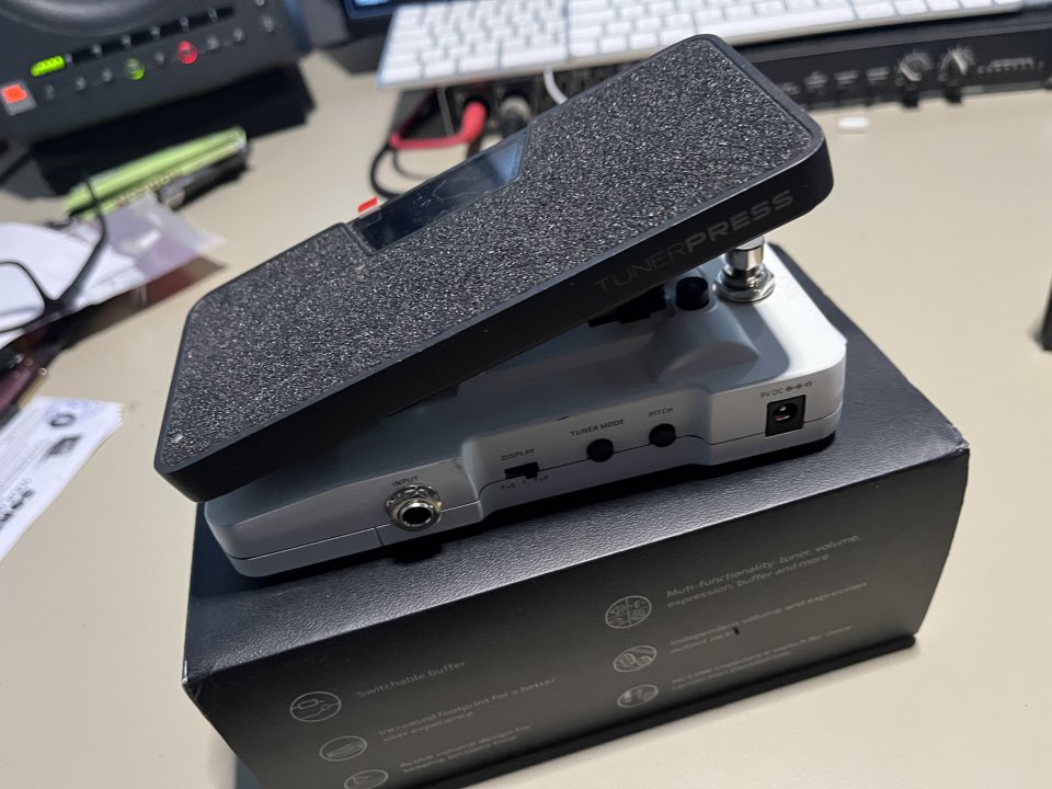 Pedal de expresión Hotone press tuner