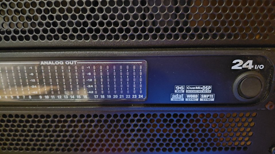 Interfaz de audio MOTU 24IO + PCIe424 de segunda mano · Foto 1 de 2 · Madrid · 200 €