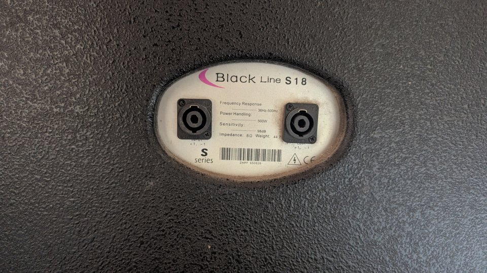 Subwoofers Born "Martin Black Line S18"