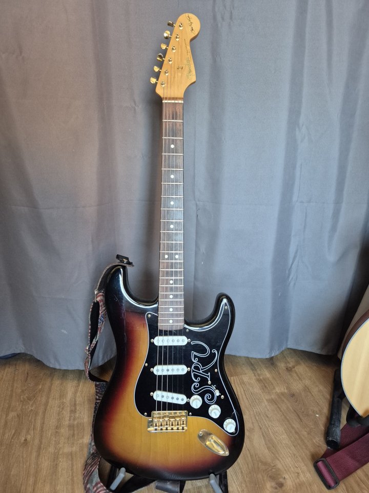 Fender stratocaster SRV americana
