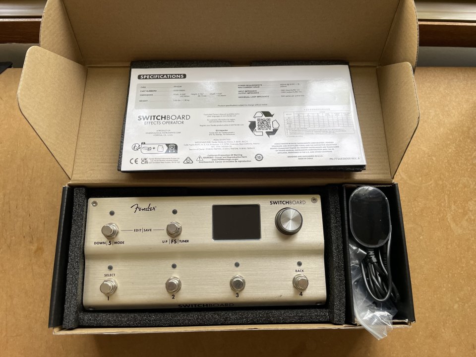 FENDER SWITCHBOARD EFFECTS OPERATOR switcher de 5 loops de segunda mano · Foto 2 de 4 · Alicante · 255 €