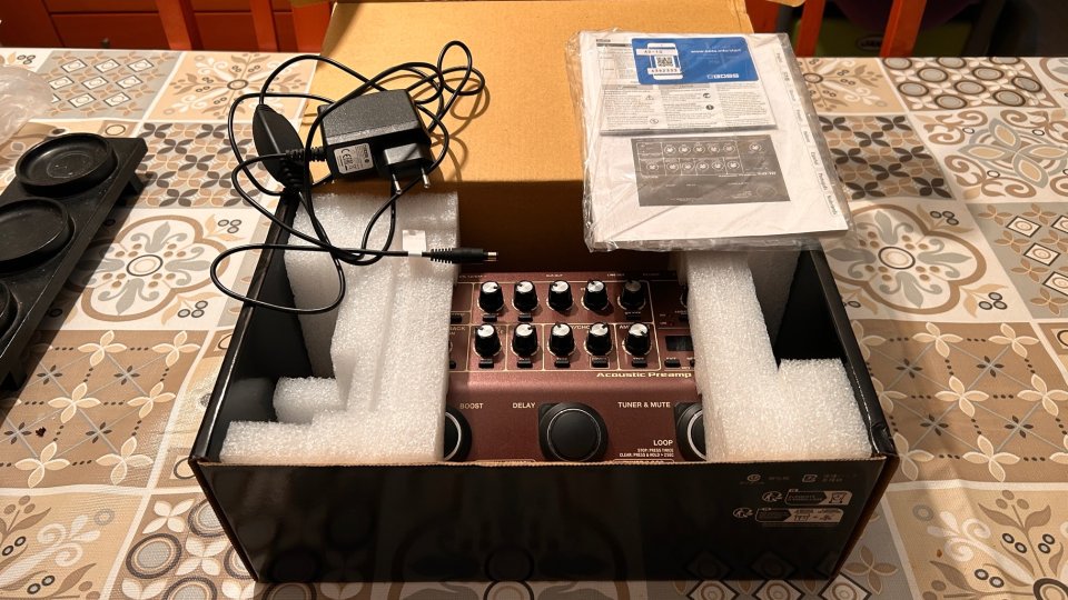 Boss AD10 Preamplificador Acústica de segunda mano · Foto 8 de 8 · Girona · 320 €