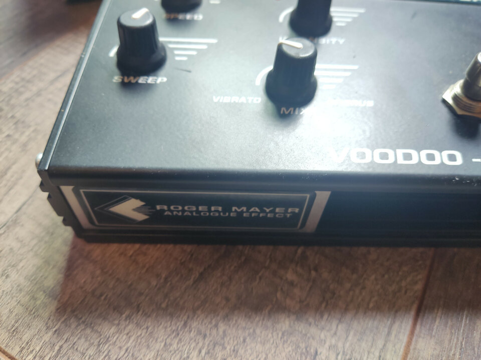 Roger Mayer Voodoo Vibe jr