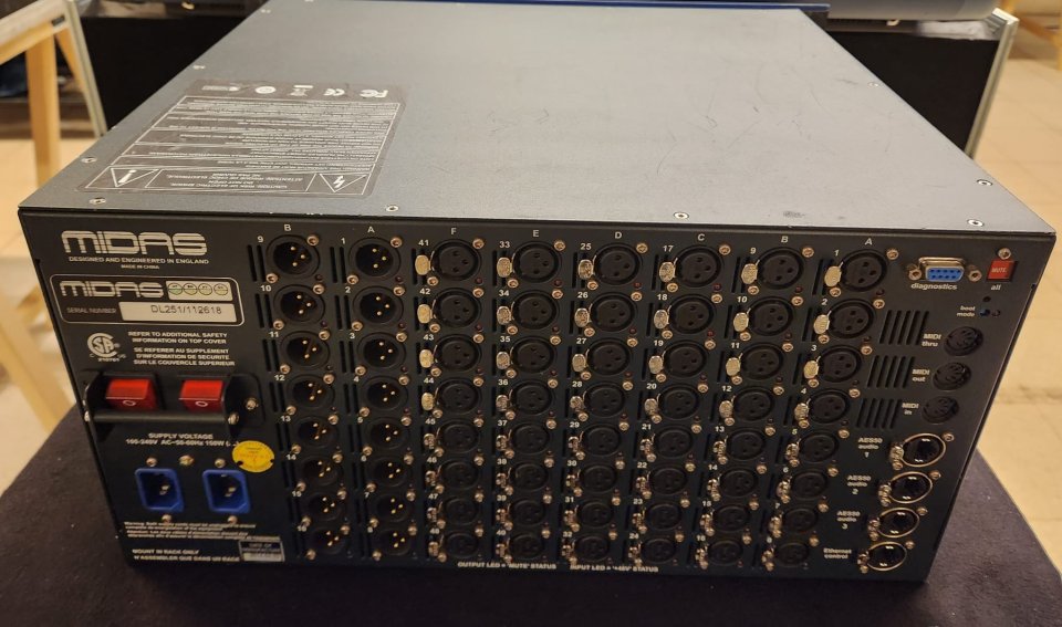 Vendo MIDAS PRO2 y DL251 de segunda mano · Foto 2 de 3 · Jaén · 8000 €