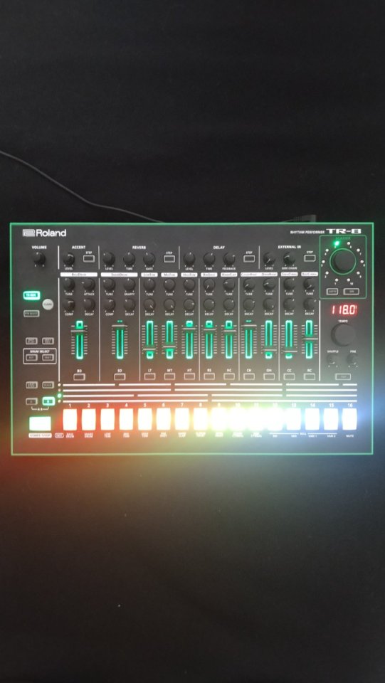 Roland TR-8 Rhythm Performer