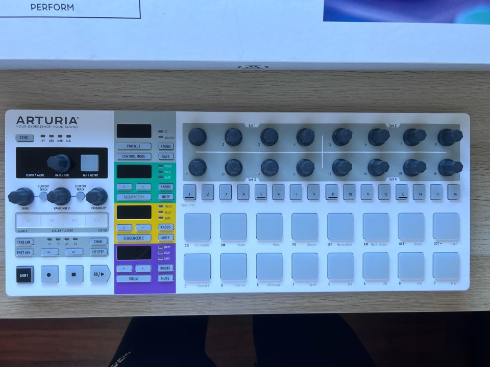 Arturia beatstep pro