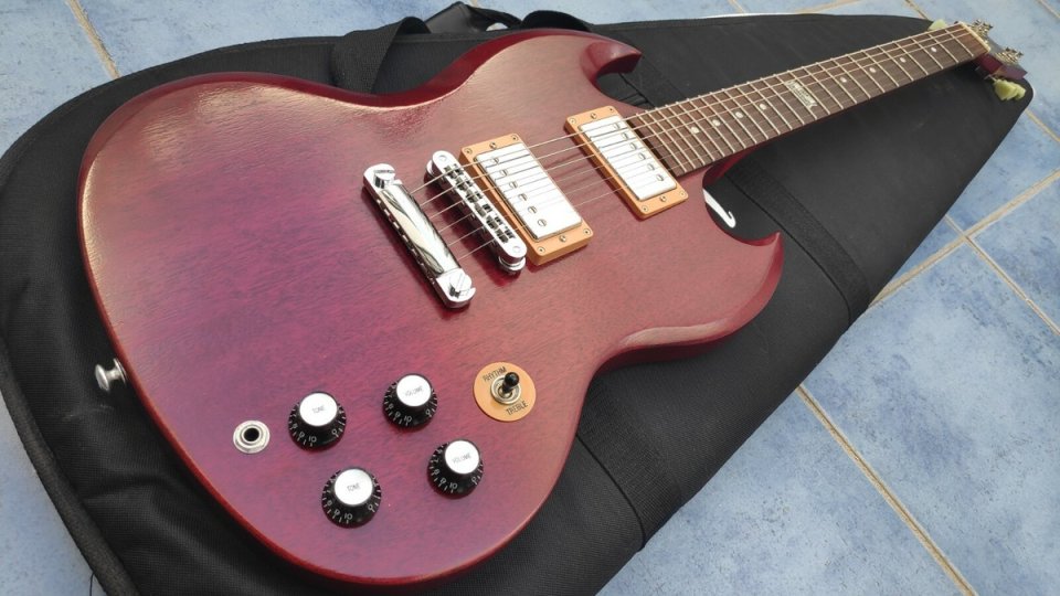 Gibson SG Special 120th Anniversary Vintage Wine Cherry (2014) de segunda mano · Foto 1 de 10 · Sevilla · 1500 €