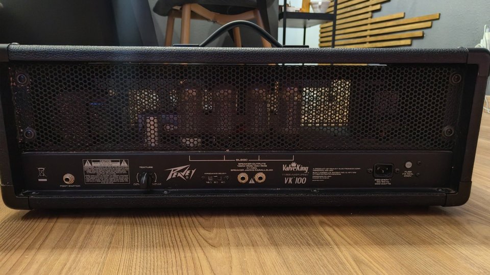 Amplificador de Guitarra Peavey Valveking VK100