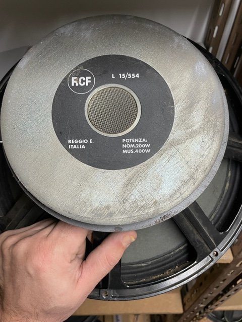 Conos de altavoz usados 12", 15", 18". JBL, Gauss, RCF, Sinmarc, Beyma...