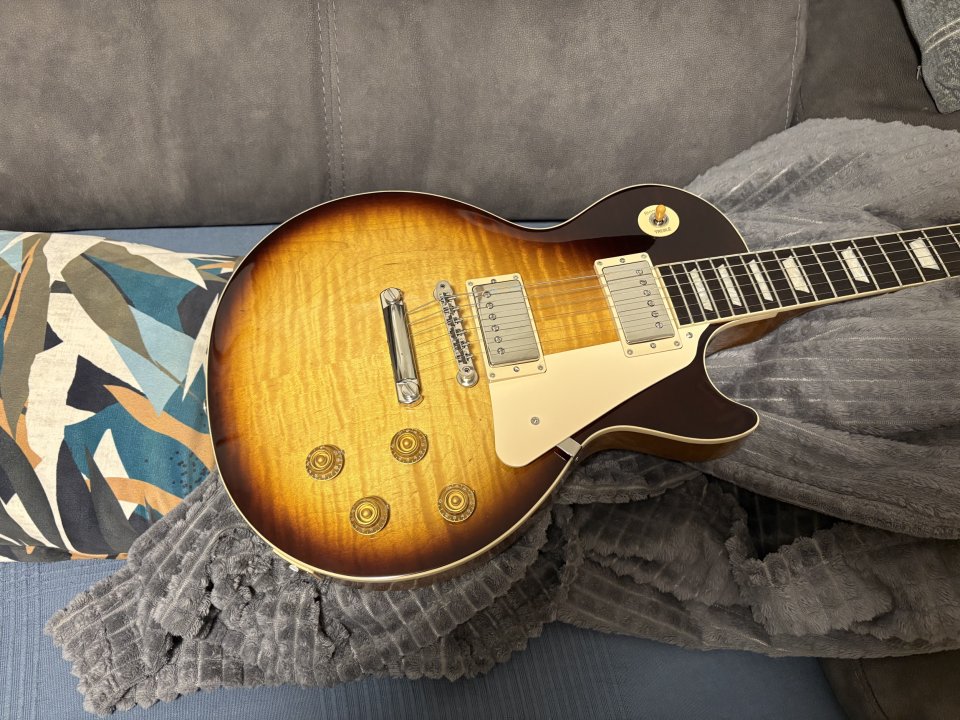 Gibson les paul standard 50s AAA nueva