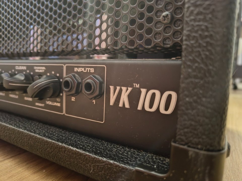 Amplificador de Guitarra Peavey Valveking VK100