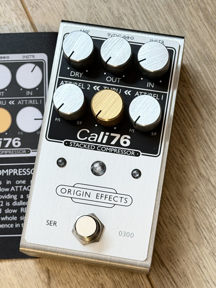 Origin Effects Cali76 Stacked Compressor de segunda mano · Foto 1 de 3 · Barcelona · 320 €