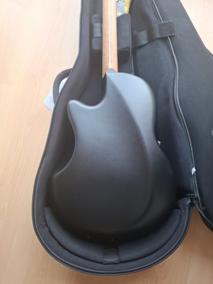 Ovation 2762BL-HB-G Pro Series Custom Balladeer Honey Burst de segunda mano · Foto 6 de 8 · Asturias · 1090 €