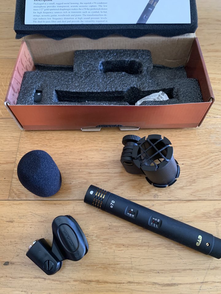 Pack de Micrófonos CAD (Al Di Meola Guitarra Acústica)