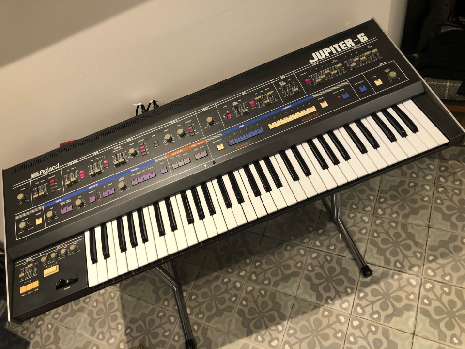 Roland Jupiter 6