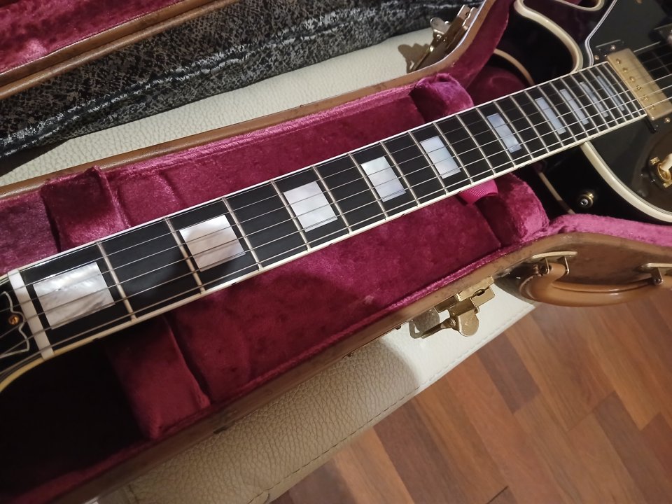 Gibson Les Paul Custom Shop Ebony de segunda mano · Foto 3 de 8 · Jaén