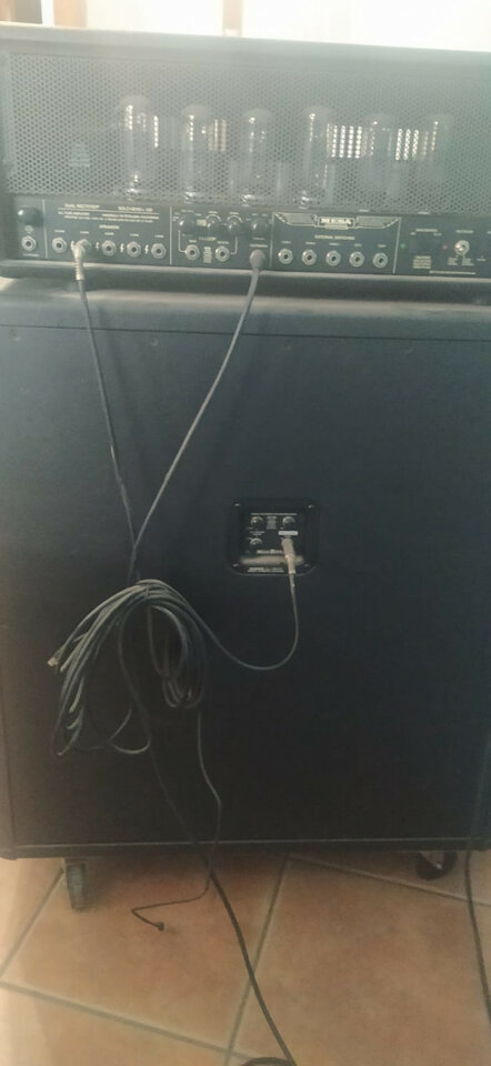 MESA BOOGIE DUAL RECTIFIER + PANTALLA Mesa Boogie 4x12 Rectifier Stand.