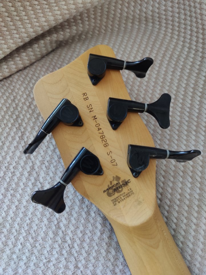 Warwick Rockbass Streamer LX5 EMG