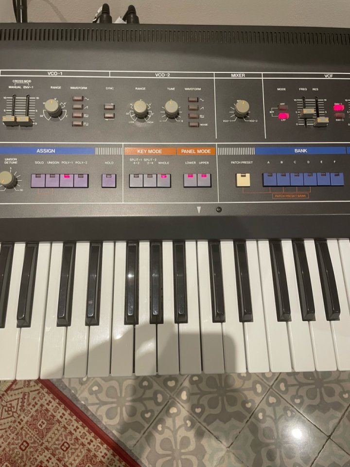 Roland Jupiter 6
