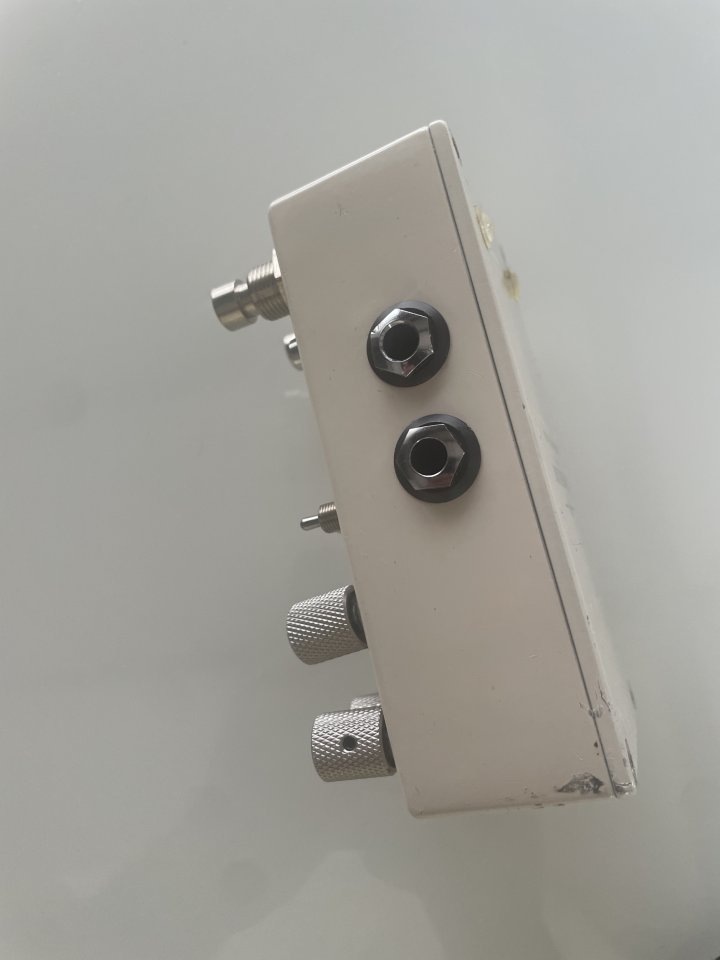 Vibrato/chorus de segunda mano · Foto 5 de 6 · Asturias · 125 €