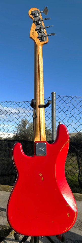 Fender Precision road worn 50s