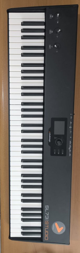 Studiologic SL73 Studio / IMPECABLE de segunda mano · Foto 1 de 4 · Málaga · 250 €