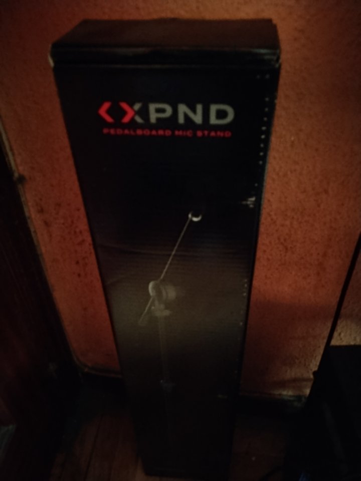 VaRiaS gAnGaS : BOSS MS-3,Helix Stomp,XPND+stand,UAFX LION,Dream. de segunda mano · Foto 5 de 5 · Madrid · 1 €