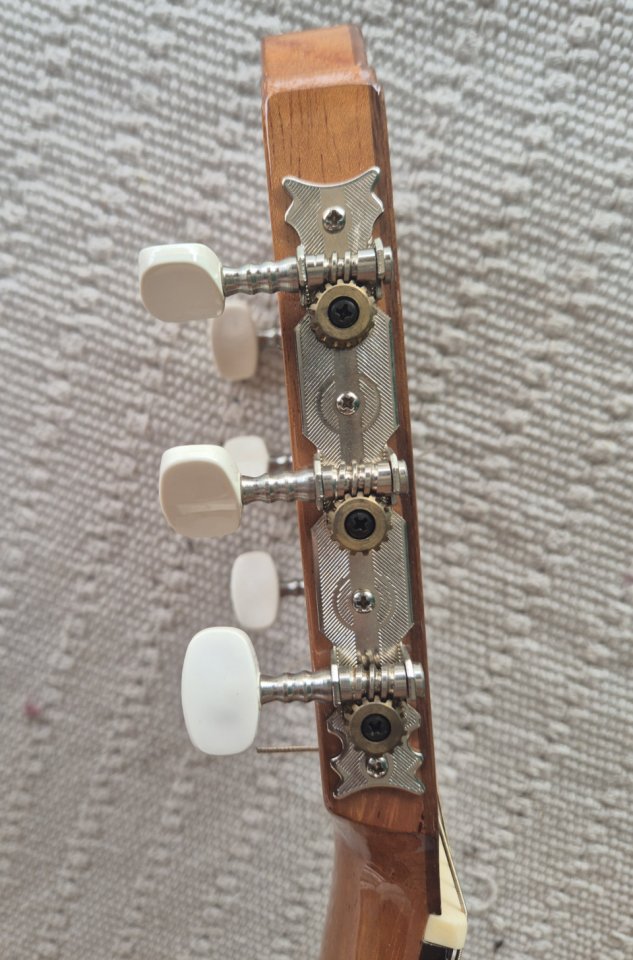 Prudencio Saez 58 Guitarra española. Descatalogada Impecable de segunda mano · Foto 10 de 10 · Barcelona · 480 €